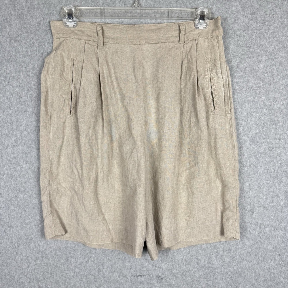 Vintage Banana Republic Beige Shorts 100% Linen Resort